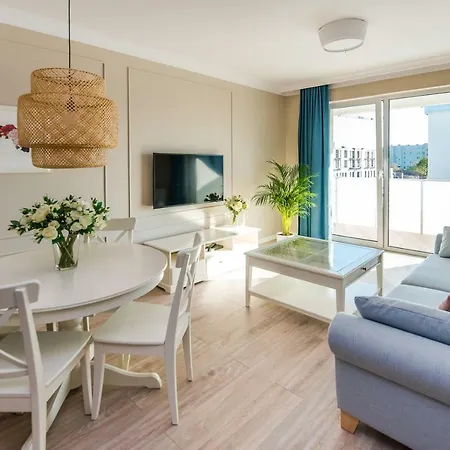 Slupsk Apartments アパート スウプスク